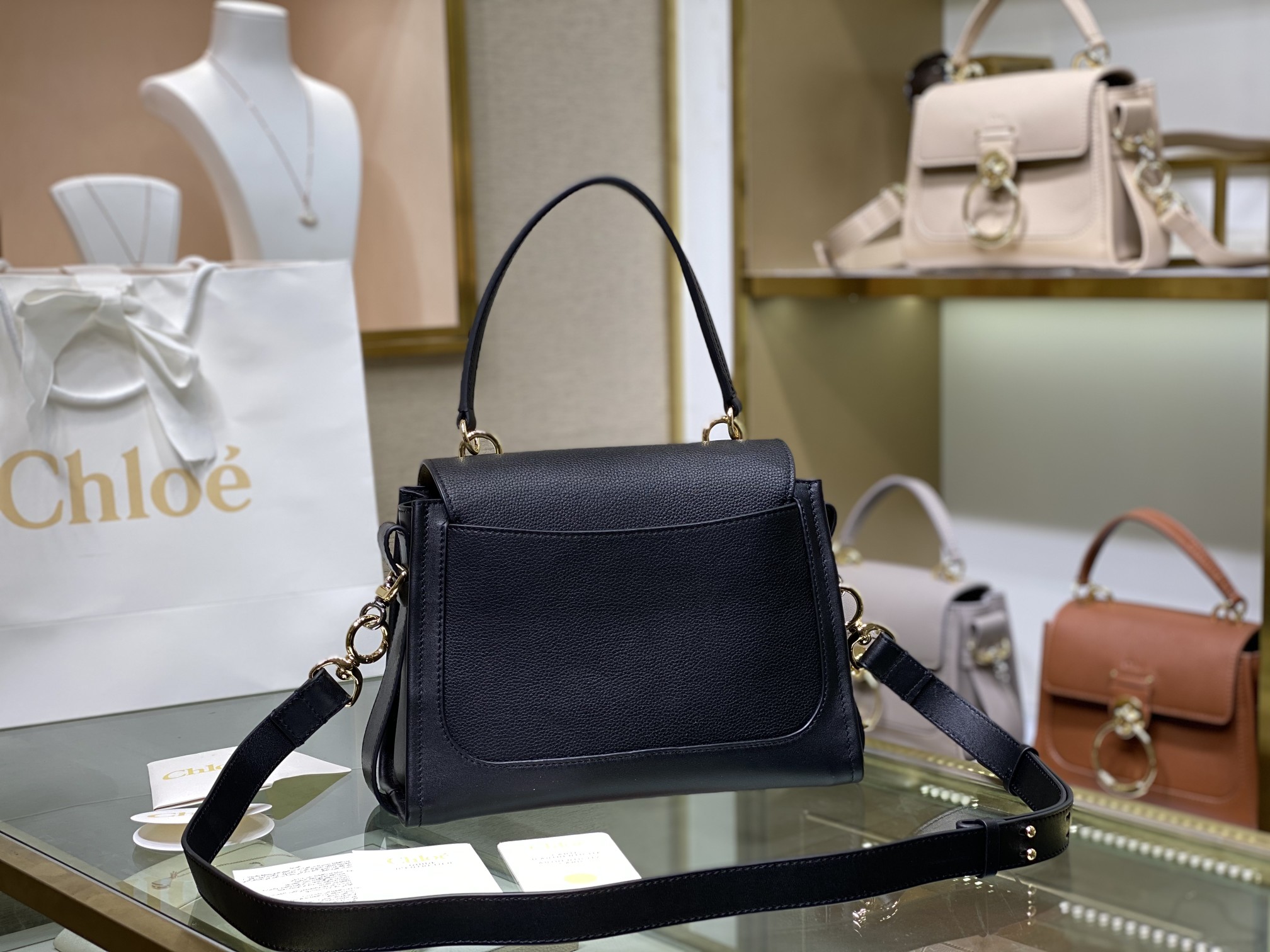 Chloe Small Tess Day Bag In Black Grained Leather